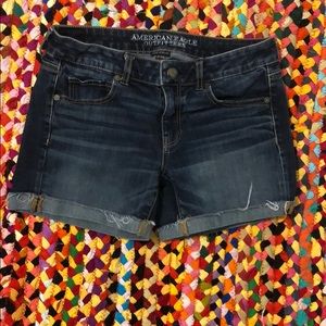 American Eagle midi shorts size 8 mid rise